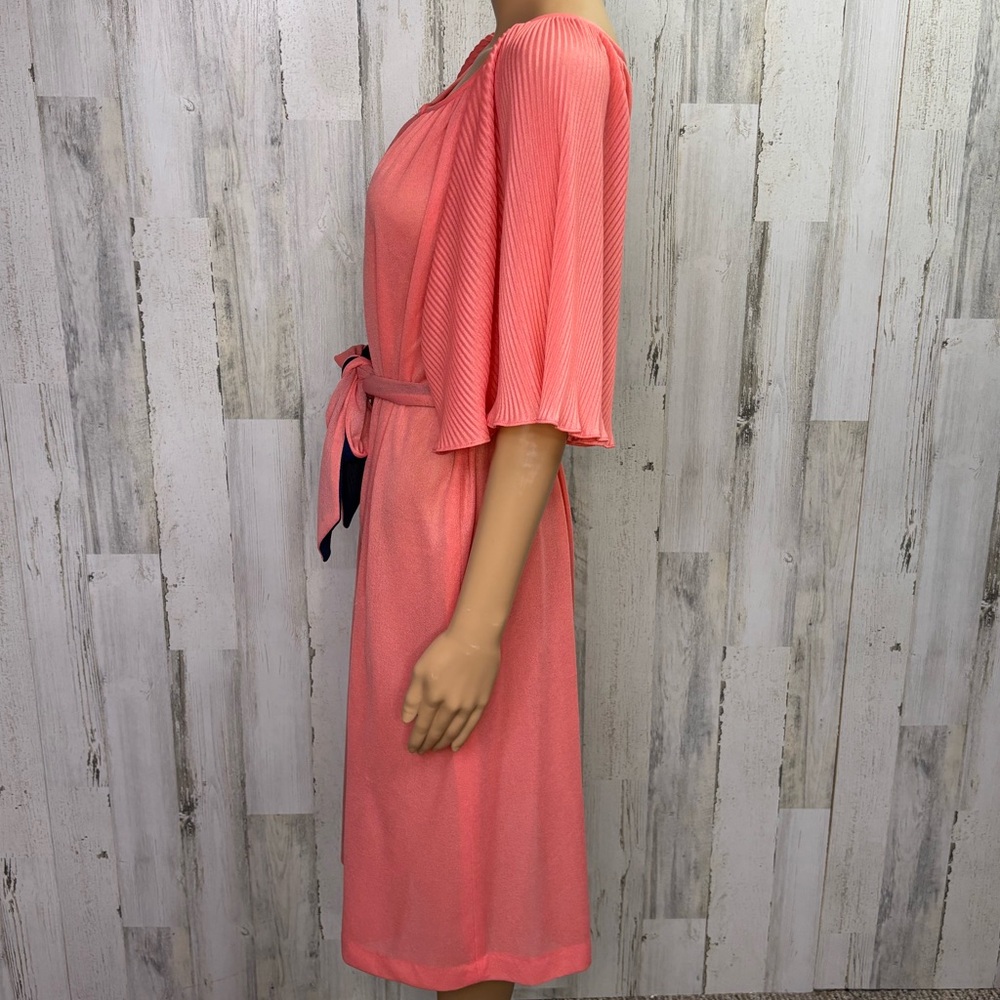 Vintage Belted Coral‎ Nightgown - Picture 4 of 7